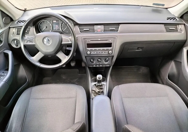 Skoda RAPID cena 27900 przebieg: 146000, rok produkcji 2013 z Katowice małe 137